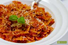 włoski sos pomidorowy do spaghetti