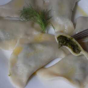 Pierogi ze szpinakiem i mozzarellą