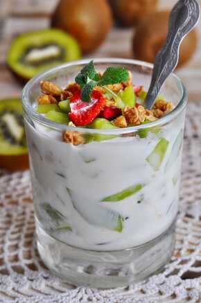 Dietetyczny jogurt z kiwi
