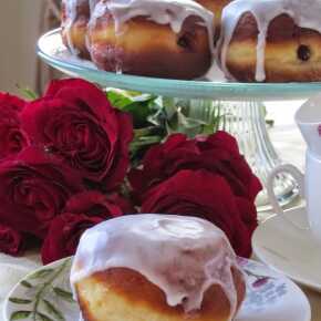 Sweet Rolls and Yeast Cakes