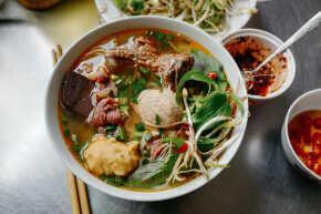 Bún hến