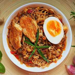 Warming Soy Sauce Ramen with egg and chicken