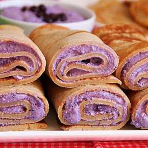 Whole-grain spelled pancakes with berry cottage cheese