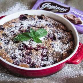 cherries chockolate clafoutis