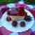 Ciasto biszkoptowe z truskawkami i kremem budyniowym