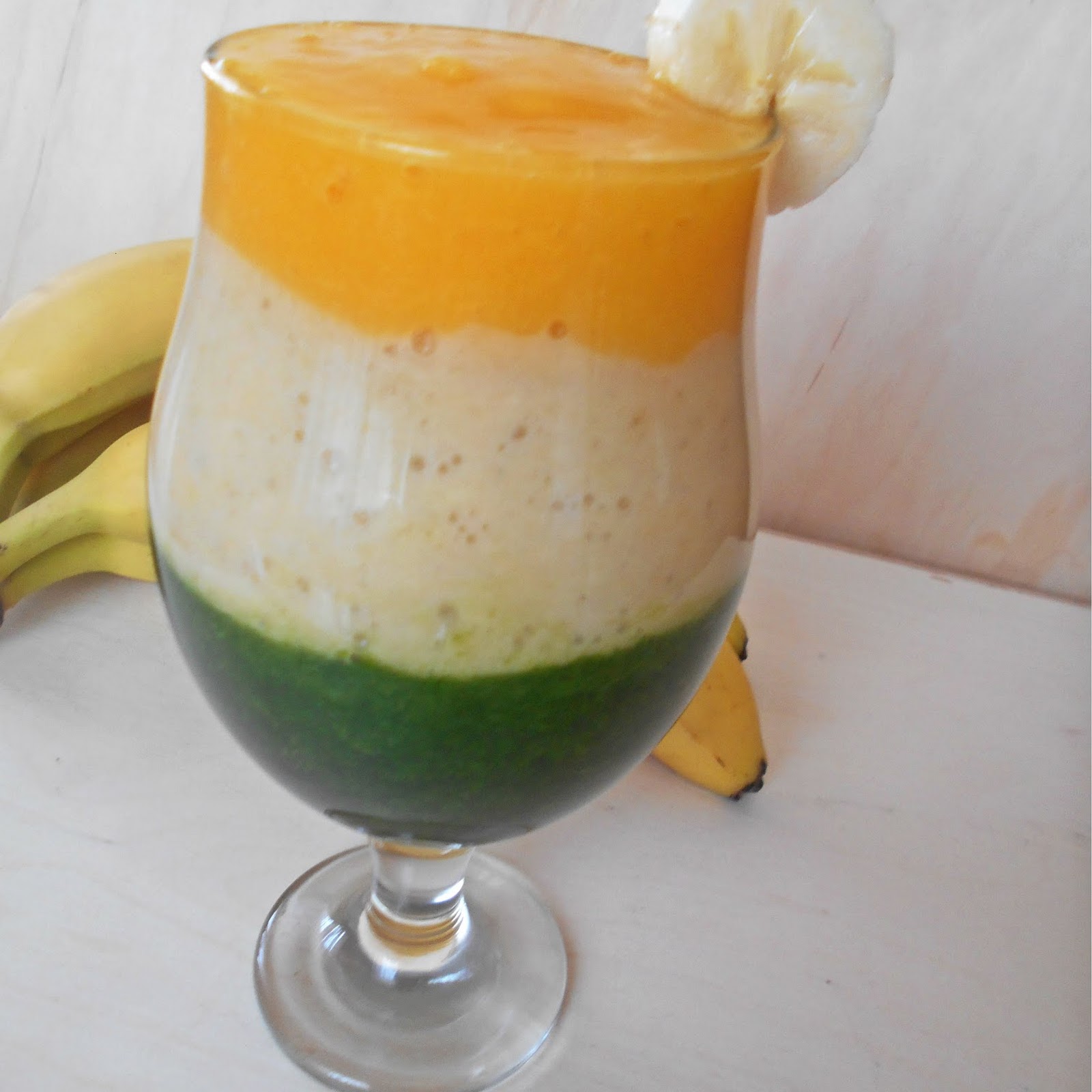 Smoothie szpinak,banan i mango