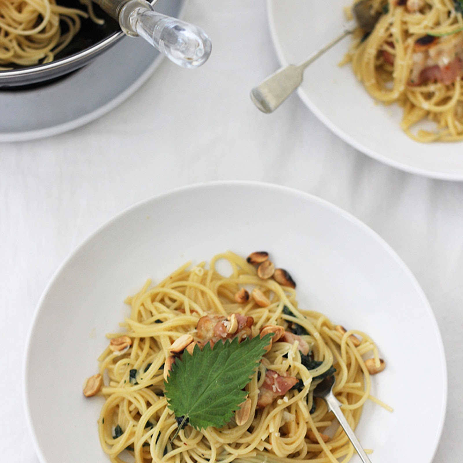 Sezon na pokrzywę: Spaghetti carbonara z pokrzywą i boczkiem