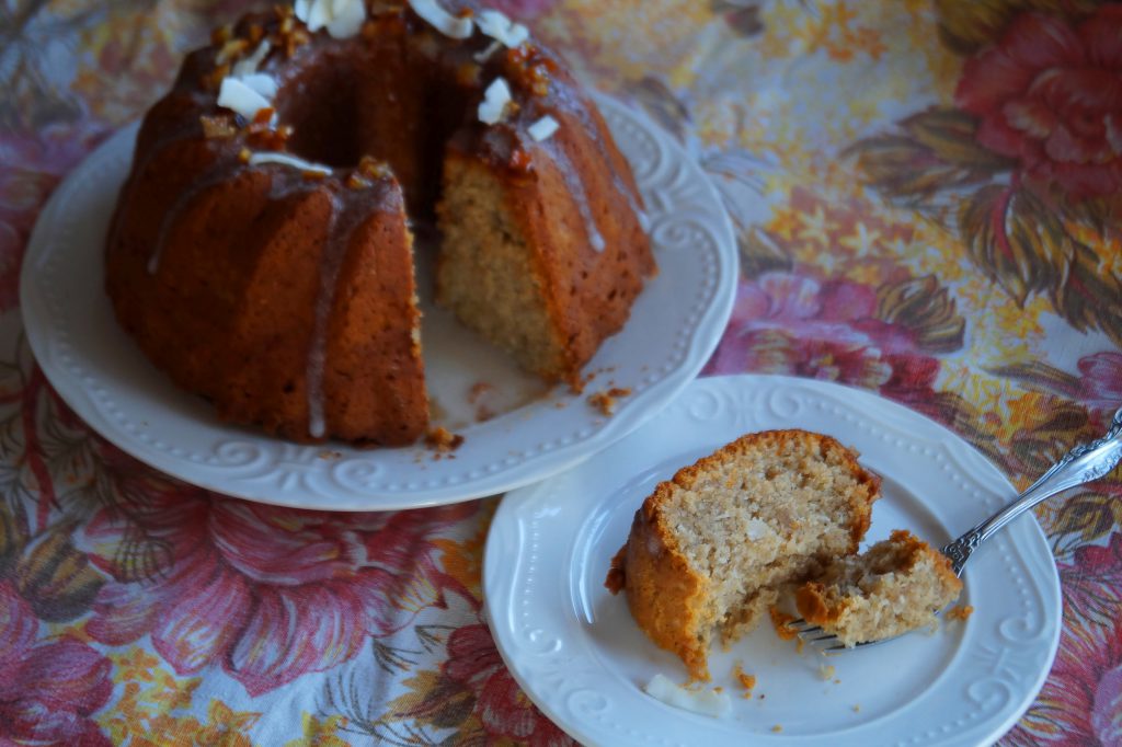 Bardzo kokosowa wegańska babka