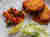 Placki ziemniaczano-łososiowe, zielona sałatka z fetą i paprykowa salsa