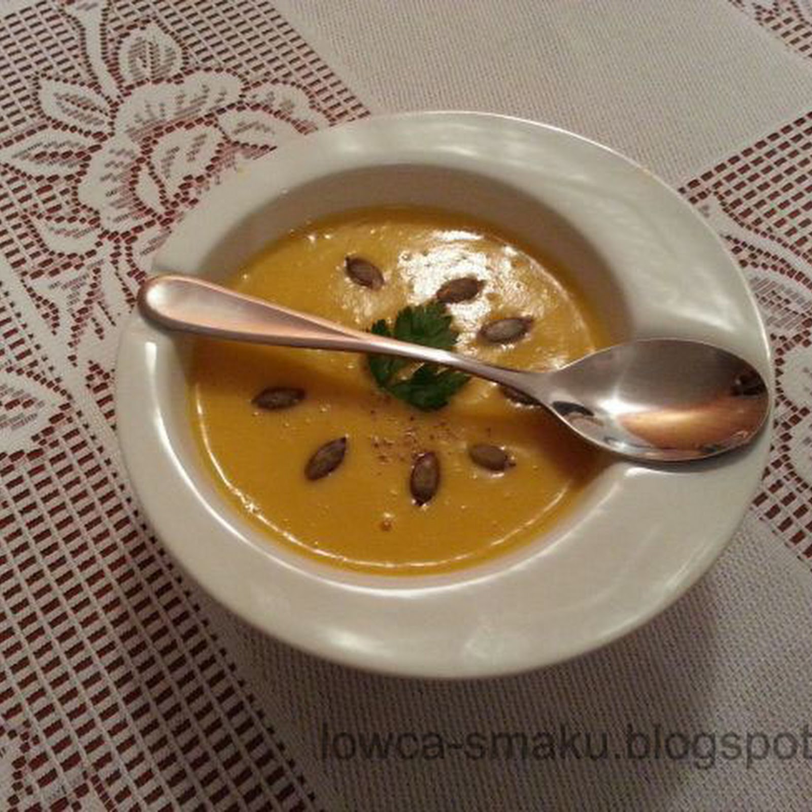 Pikantna zupa kremowa z dyni