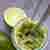 Guacamole - z limonką, solą, pietruszką i serem kozim