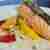 Grillowany łosoś z dressingiem z oleju rzepakowego,estragonu i rzeżuchy na sałatce z kopru włoskiego i pomarańczy