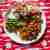 Pieczone bataty z sałatką i szparagami czyli szybki, roślinny obiad 