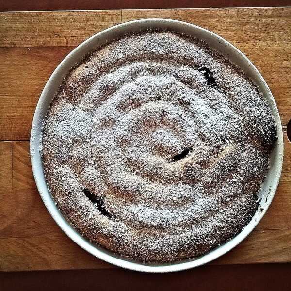 Kurche ciasto ślimak z wiśniami