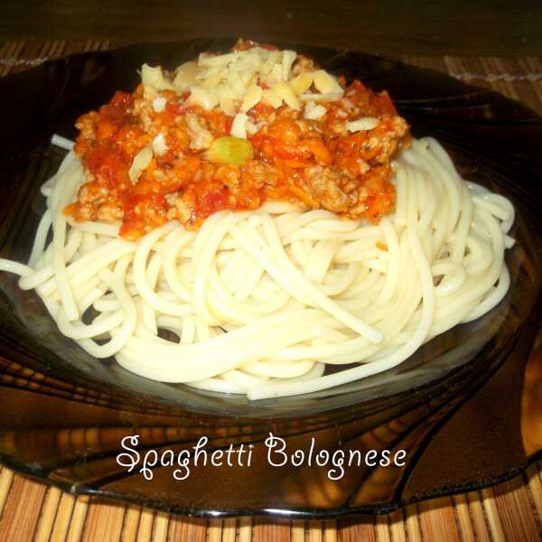 Spaghetti bolognese - Tylko naturalne składniki