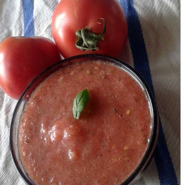 Słodka salsa pomidorowa