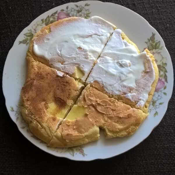 Omlet kukurydziany z jabłkami- niczym biszkopt