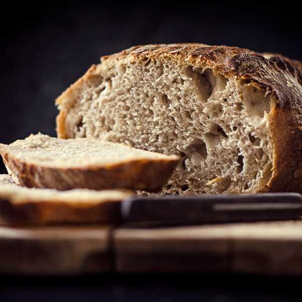 Chleb pszenny. Historia chlebowych potworów. 