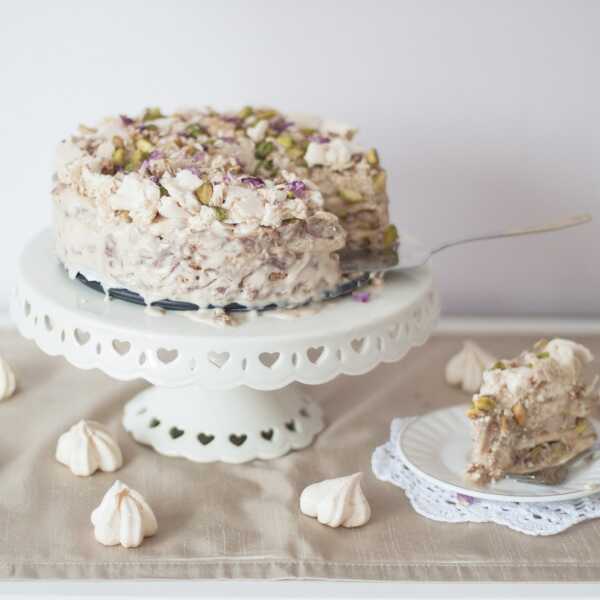 BAKING :: Rose & pistachio... merinque ice cream cake