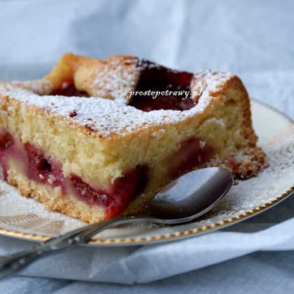 Fast and cheap cake with plums/ Schnelle und billige Pflaumenkuchen / Szybkie i łatwe ciasto ze śliwkami