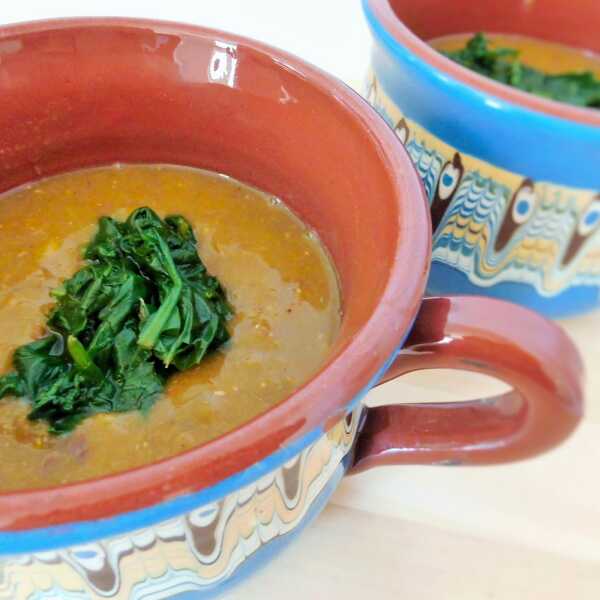 Aromatyczna zupa z zielonej soczewicy i marchewki