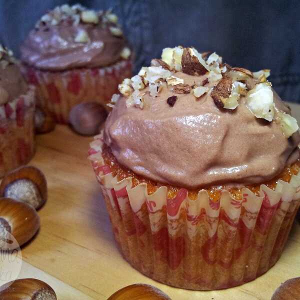 Cupcakes bananowe z nutellowym kremem