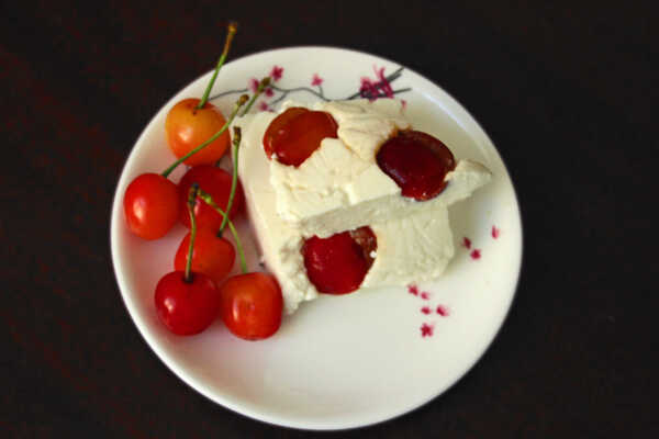 Wreszcie czereśnie – nareszcie! cheesecake with wild cherries