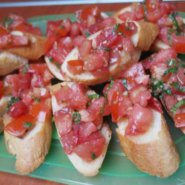 BRUSCHETTA-włoska przekąska