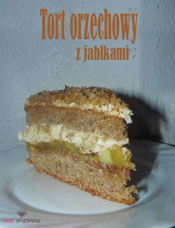 Tort orzechowy z jabłkami