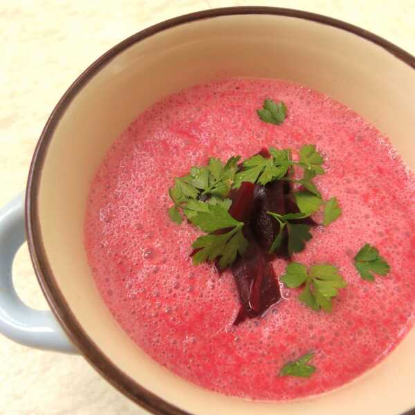 Krem z buraka z mlekiem kokosowym/Beetroot cream with coconut milk