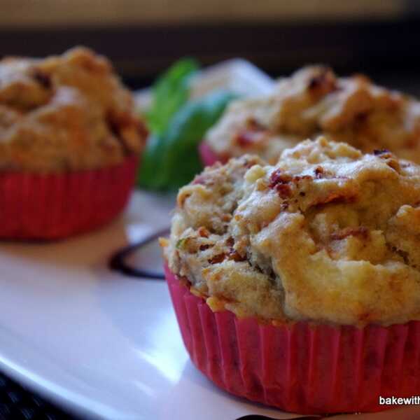 Muffiny caprese