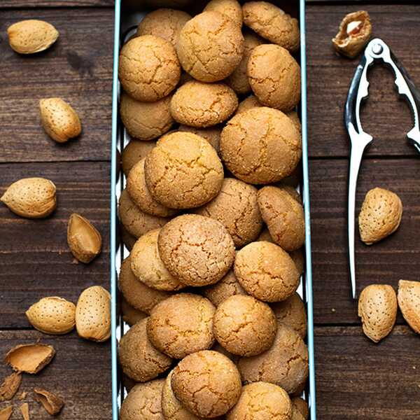 Amaretti - migdałowe ciasteczka (bez glutenu)