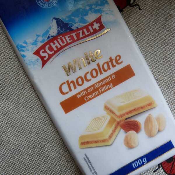 Schuetzli White Chocolate with an Almond & Cream Filling