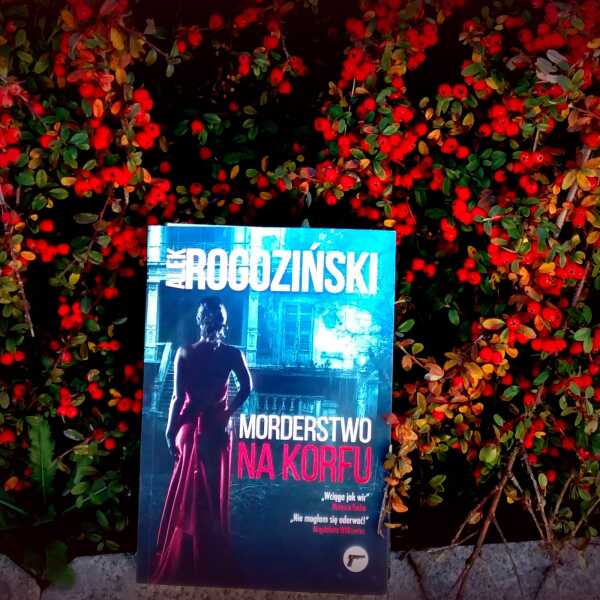 Morderstwo na Korfu, Alek Rogoziński - recenzja książki