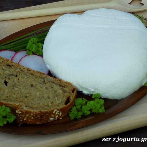 Labneh- ser z jogurtu greckiego 