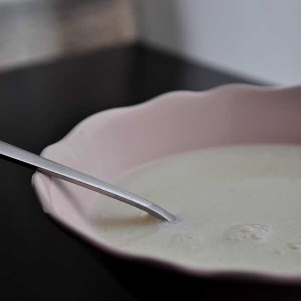 Zupa mleczna z kaszą manną