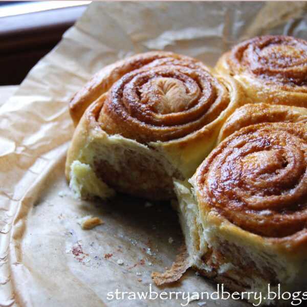 Cynamonki lub inaczej cinnamon rolls