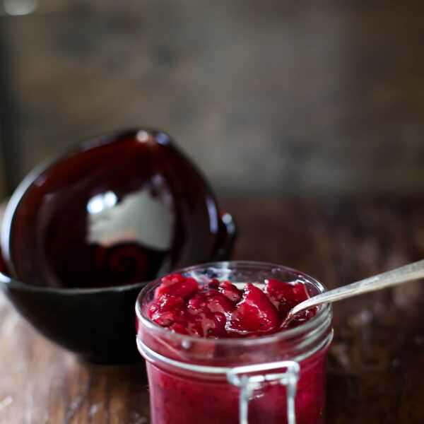 DŻEM Z ŻURAWINY Z GRUSZKĄ - CRANBERRY AND PEAR RELISH