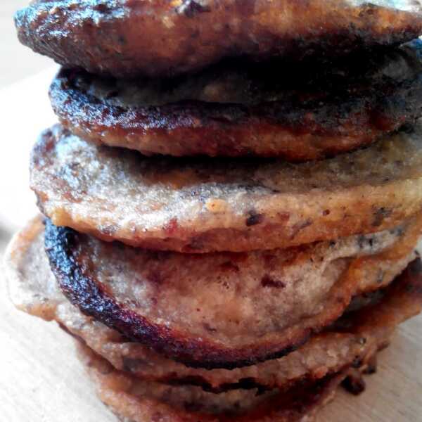Zdrowsza wersja amerykańskich pancakes z żurawiną i cynamonem