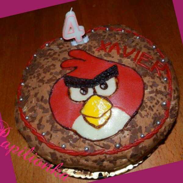 Tort czekoladowy Angry Birds.