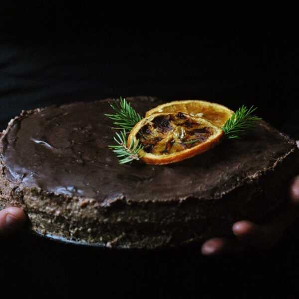 Awaryjne, czekoladowe ciasto jaglane bez pieczenia