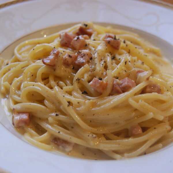 Spaghetti carbonara - obiad w 20 minut