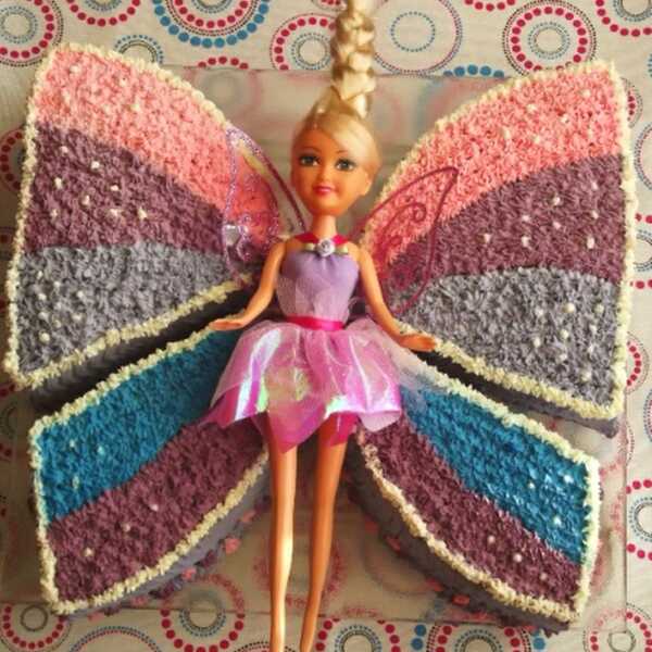 Tort – pomysł na dekorację VII 'Barbie - motyl'