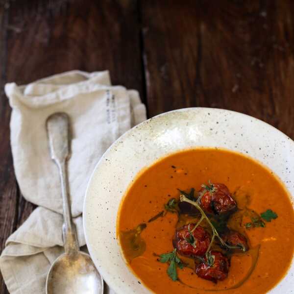 ZUPA POMIDOROWA Z WINEM I MASCARPONE - TOMATO SOUP WITH WINE AND MASCARPONE