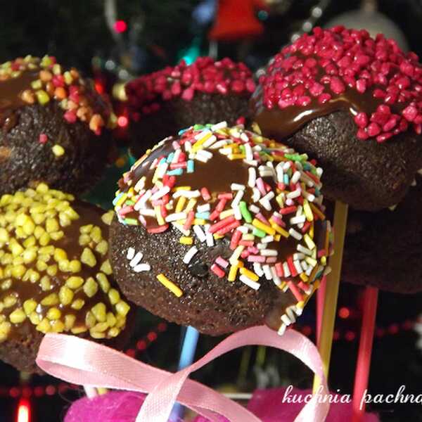 CAKE POPS