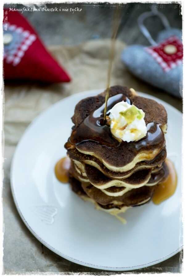 Pancakes na zsiadłym mleku – idealne śniadanie na weekend i na poniedziałek też