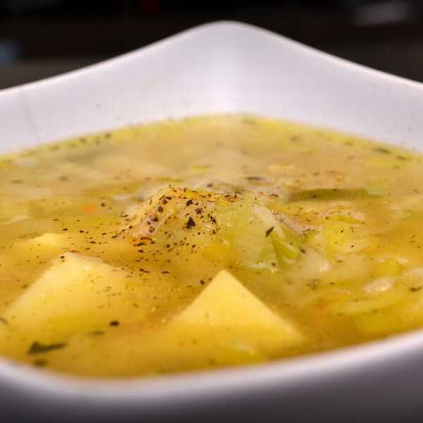 Zupa z pora i ziemniaków