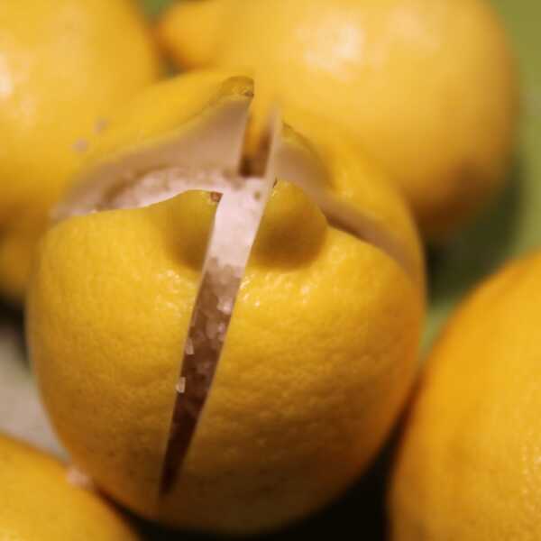Domowe kiszone cytryny