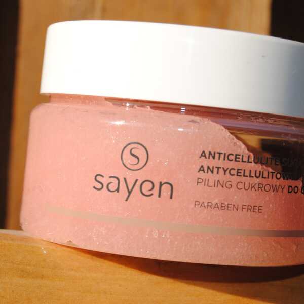 Peeling antycellulitowy - pielęgnacja ciała z Sayen