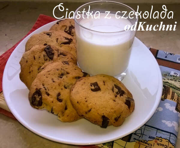 Ciastka z kawałkami czekolady